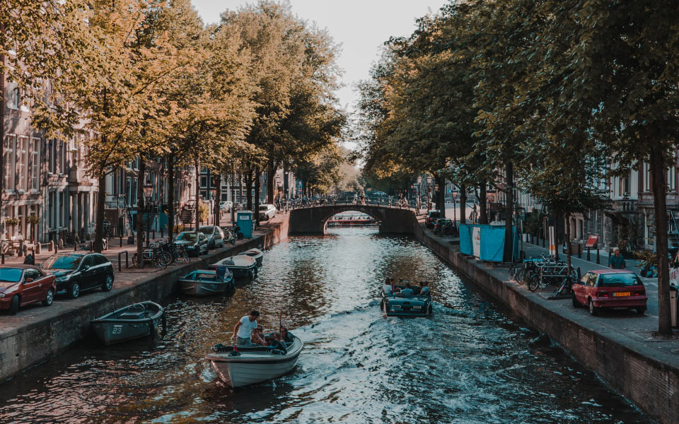 amsterdam canal